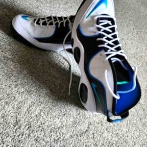 Mens shoes